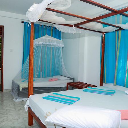 Panorama Rock Cafe Bed & Breakfast Tangalle Exterior foto