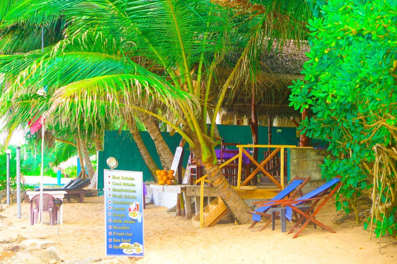 Panorama Rock Cafe Bed & Breakfast Tangalle Exterior foto